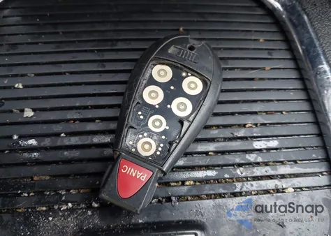 2014 Dodge Grand Caravan R/T z USA, uszkodzony, nr VIN 2C4RDGEG5ER151116